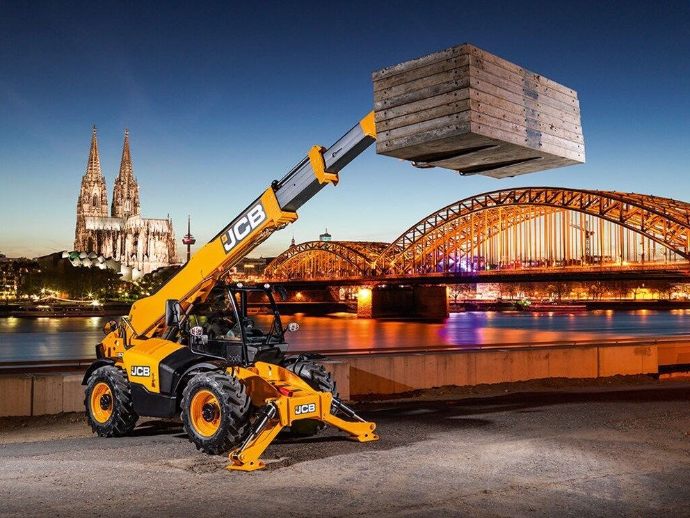 509 45TC+ +Telehandler+ +Application+ 509-45TC - Image 1