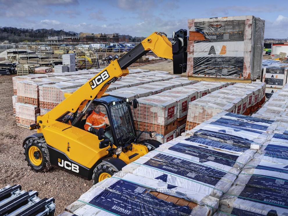 A THL 525 60 Stage V 5 3x2 505-20 Tool Carrier Telehandler - Image 1